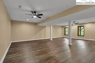 230 Woodbriar Dr, Sugar Grove, NC 28679 - Photo 36