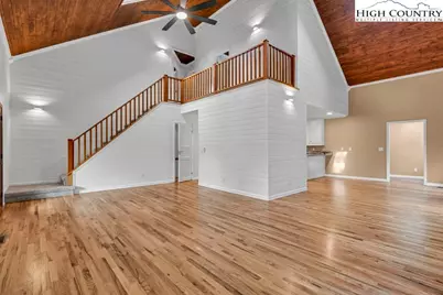 230 Woodbriar Drive, Sugar Grove, NC 28679 - Photo 18