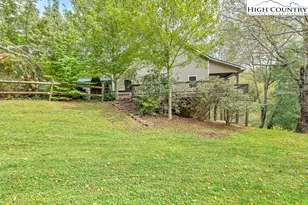 230 Woodbriar Dr, Sugar Grove, NC 28679 - Photo 4