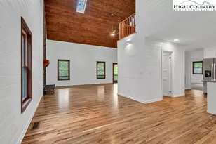 230 Woodbriar Dr, Sugar Grove, NC 28679 - Photo 10