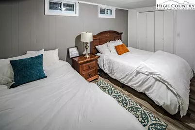 640 Fairview Heights, Boone, NC 28607 - Photo 36