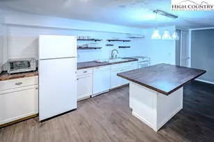 640 Fairview Heights, Boone, NC 28607 - Photo 40