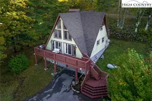 209 Apache St, Newland, NC 28657 - Photo 4