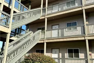 301 Pinnacle Inn Rd, Beech Mountain, NC 28604 - Photo 2