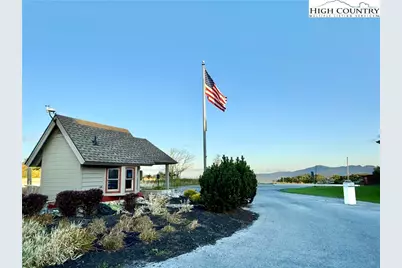 301 Pinnacle Inn Road #2201, Beech Mountain, NC 28604 - Photo 40