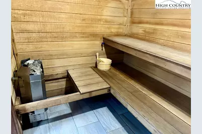 301 Pinnacle Inn Road #2201, Beech Mountain, NC 28604 - Photo 32