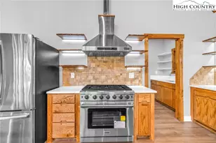 250 Noahs Ridge, Fleetwood, NC 28626 - Photo 14