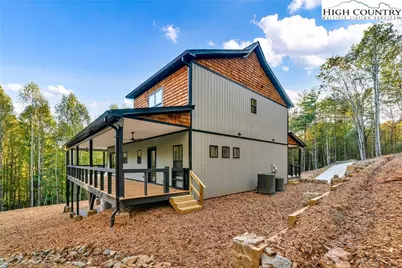 250 Noahs Ridge, Fleetwood, NC 28626 - Photo 4