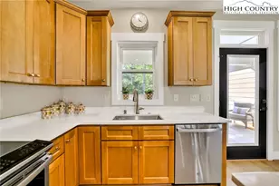 379 Turtle Rdg Rd, Sparta, NC 28675 - Photo 16