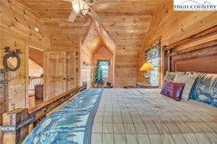 496 Fraser Creek Rd, Grassy Creek, NC 28631 - Photo 16