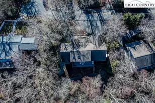 387 Tarry Acres Cir, Blowing Rock, NC 28605 - Photo 40