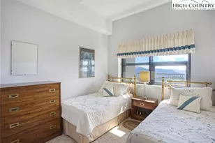 303 Sugar Top Dr, Sugar Mountain, NC 28604 - Photo 18