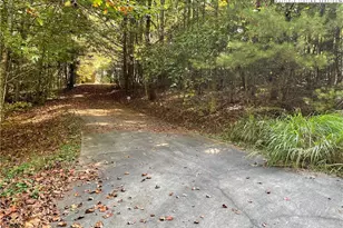 2766 Pheasant Run St, Lenoir, NC 28645 - Photo 8