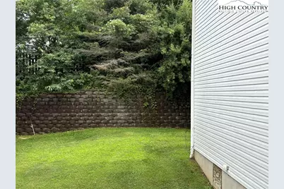 188 Stratford Lane #16B, Boone, NC 28607 - Photo 4