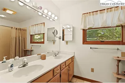 504 St. Andrews Road, Beech Mountain, NC 28604 - Photo 20