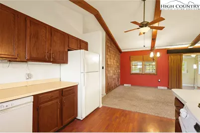 762 George Eggers Road, Banner Elk, NC 28604 - Photo 14