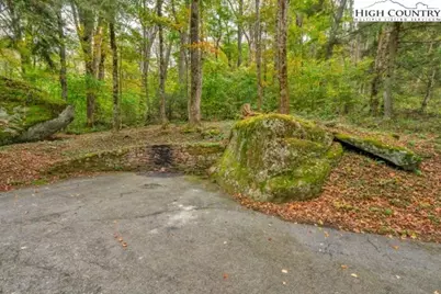 975 Hillside Drive, Linville, NC 28646 - Photo 38