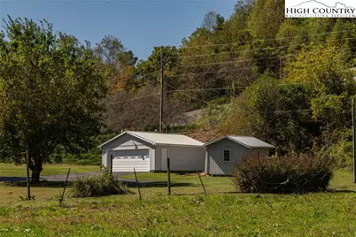 410 River Drive, Warrensville, NC 28693 - Photo 48