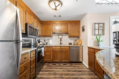 303 Sugar Top Drive #3128, Sugar Mountain, NC 28604 - Photo 6