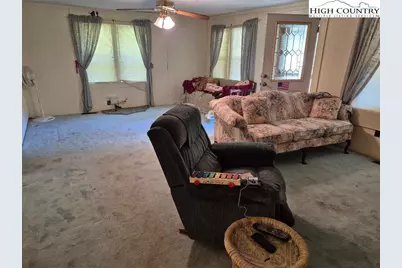 720 Mash Road, West Jefferson, NC 28694 - Photo 16