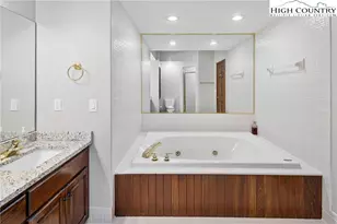 160 Manor View (12 5% Share) Ln, Blowing Rock, NC 28605 - Photo 16