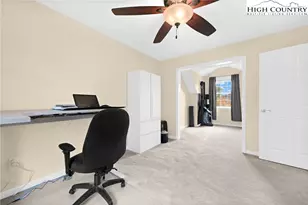 132 Carlton Cir, Blowing Rock, NC 28605 - Photo 34