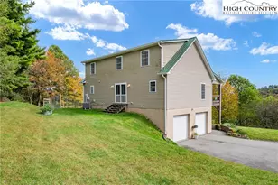 132 Carlton Cir, Blowing Rock, NC 28605 - Photo 40