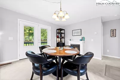 132 Carlton Circle, Blowing Rock, NC 28605 - Photo 16