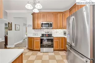 140 New Beginnings Dr, West Jefferson, NC 28694 - Photo 10