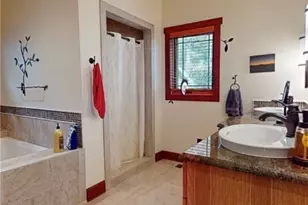 811 Hemlock Dr, Newland, NC 28657 - Photo 24