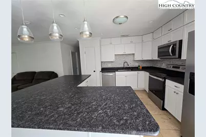 5218 S Hwy 226 Highway, Bakersville, NC 28705 - Photo 10