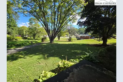 5218 S Hwy 226 Highway, Bakersville, NC 28705 - Photo 28