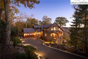 252 E Stone Dr, Blowing Rock, NC 28605 - Photo 2