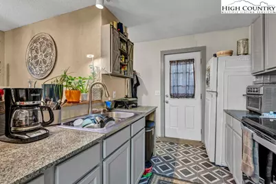 180 Wild Blackberry Hill Road, Boone, NC 28607 - Photo 10