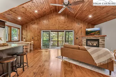 359 Sorrento Falls Road, Blowing Rock, NC 28605 - Photo 10