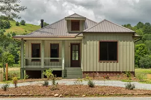 790 Howard Edmisten Rd, Sugar Grove, NC 28679 - Photo 2