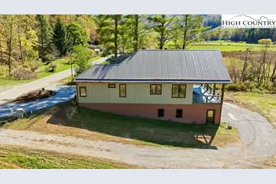 790 Howard Edmisten Road, Sugar Grove, NC 28679 - Photo 30