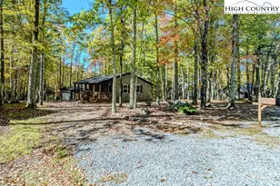 719 Pine Ridge Rd, Beech Mountain, NC 28604 - Photo 2