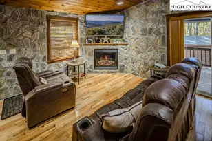 719 Pine Ridge Rd, Beech Mountain, NC 28604 - Photo 6