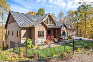 322 S Creek Dr, Boone, NC 28607 - Photo 2