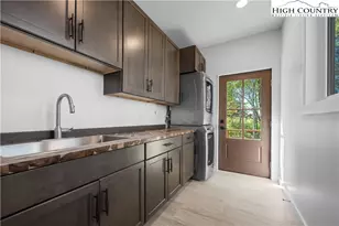 1075 Center Ct Dr, Boone, NC 28607 - Photo 20