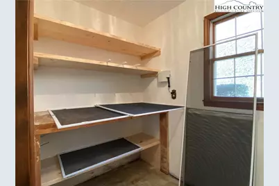 5212 Nc Highway 88 West, Warrensville, NC 28693 - Photo 28