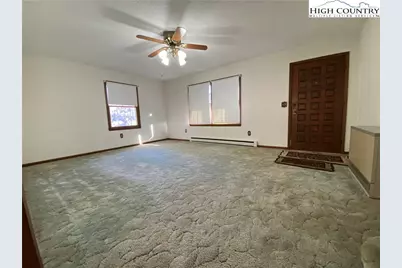 5212 Nc Highway 88 West, Warrensville, NC 28693 - Photo 16