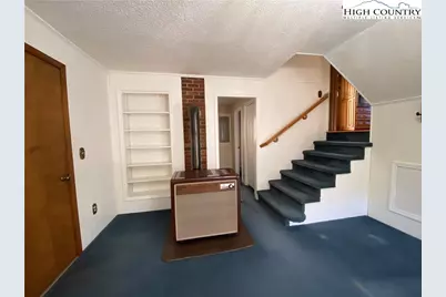 5212 Nc Highway 88 West, Warrensville, NC 28693 - Photo 28