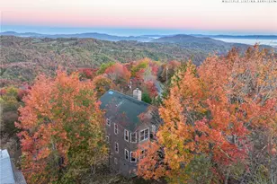 309 Pinnacle Ridge Rd, Beech Mountain, NC 28604 - Photo 8