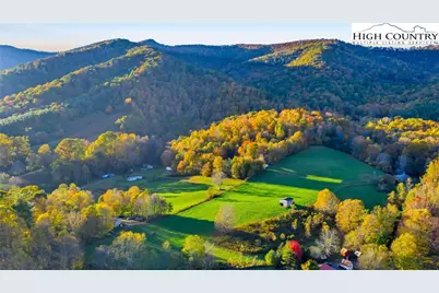 343 Saddle Gap, West Jefferson, NC 28694 - Photo 4