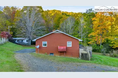 343 Saddle Gap, West Jefferson, NC 28694 - Photo 8