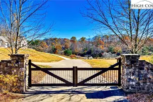 201 Whispering River Dr, Crumpler, NC 28617 - Photo 2