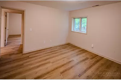 178 Sorrento Park Drive, Blowing Rock, NC 28605 - Photo 32
