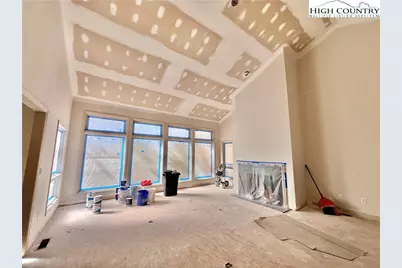 178 Sorrento Park Drive, Blowing Rock, NC 28605 - Photo 4